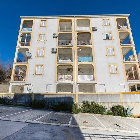 Apartmani Adria Lila Crikvenica Dramalj Extérieur photo